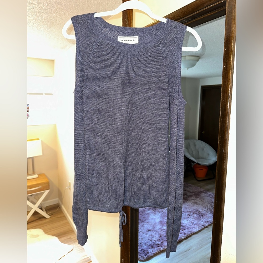 Abercrombie & Fitch Navy Blue Knit Sweater